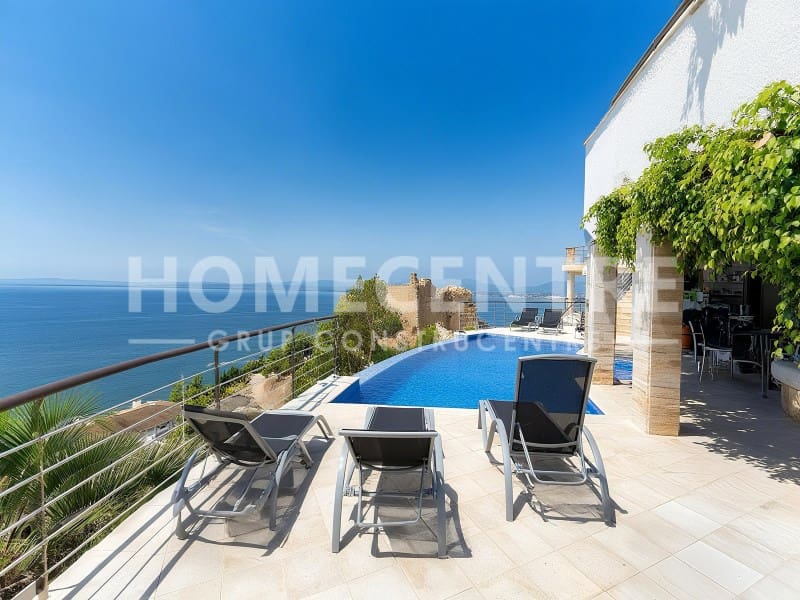 5 slaapkamer Villa te koop in Roses - € 2.649.000 (Ref: 9335315)