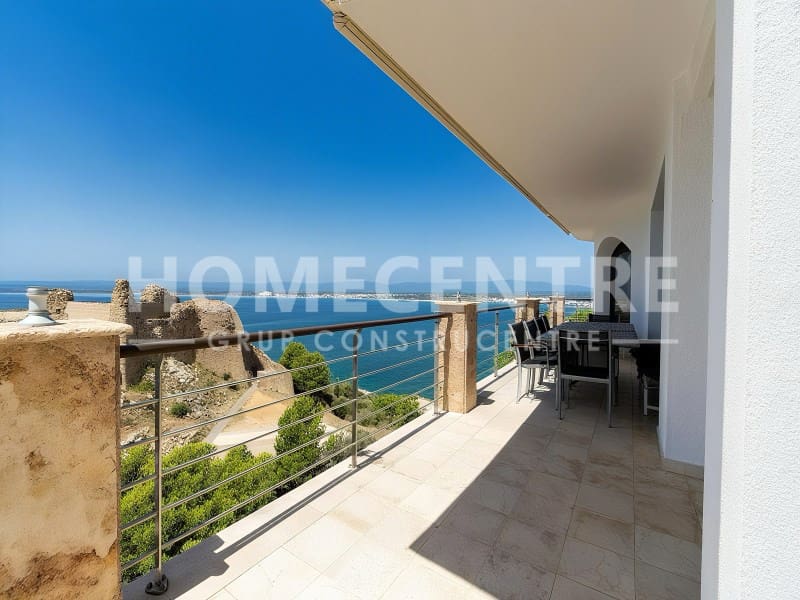 5 slaapkamer Villa te koop in Roses - € 2.649.000 (Ref: 9335315)