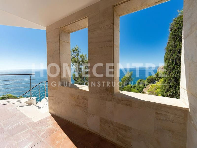 5 slaapkamer Villa te koop in Roses - € 2.649.000 (Ref: 9335315)