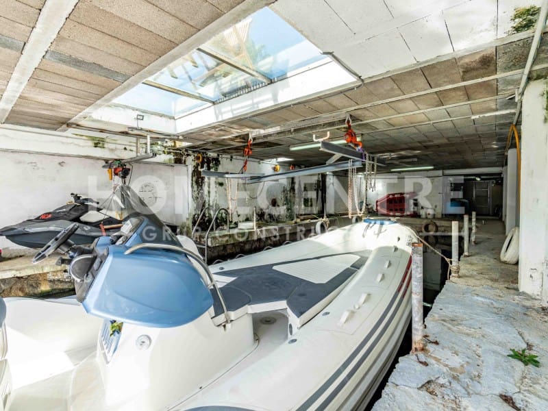 Chalet de 3 habitaciones en Empuriabrava en venta con piscina garaje - 1.950.000 € (Ref: 9335317)