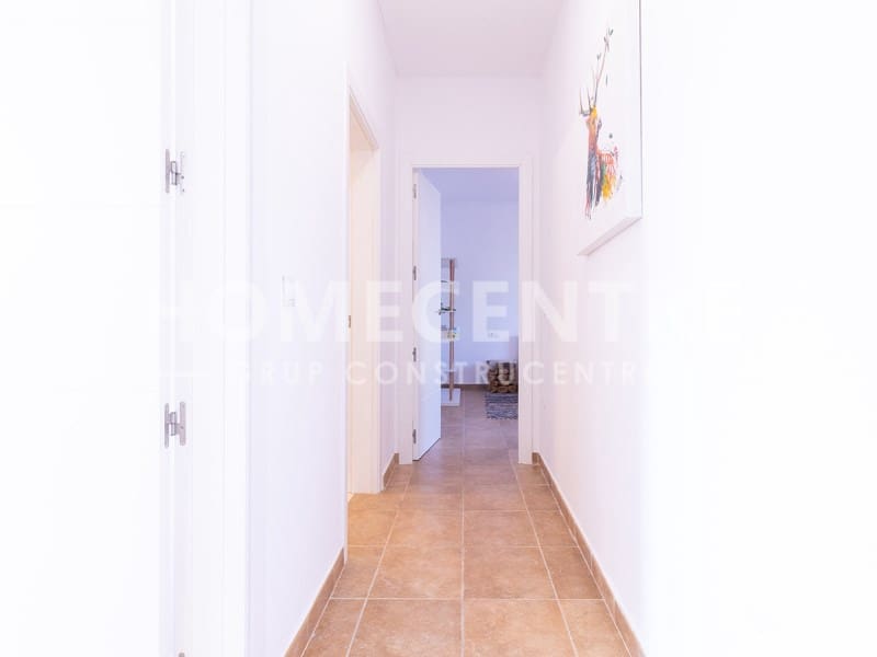 Chalet de 4 habitaciones en Empuriabrava en venta con piscina - 970.000 € (Ref: 9335318)