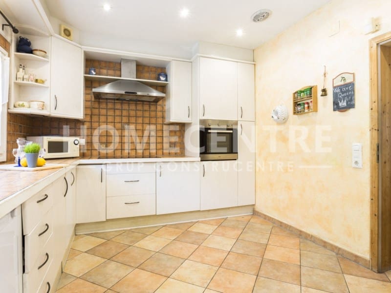 5 camera da letto Villa in vendita in Empuriabrava con piscina garage - 1.200.000 € (Rif: 9335319)