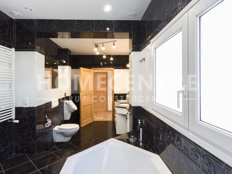 5 camera da letto Villa in vendita in Empuriabrava con piscina garage - 1.200.000 € (Rif: 9335319)