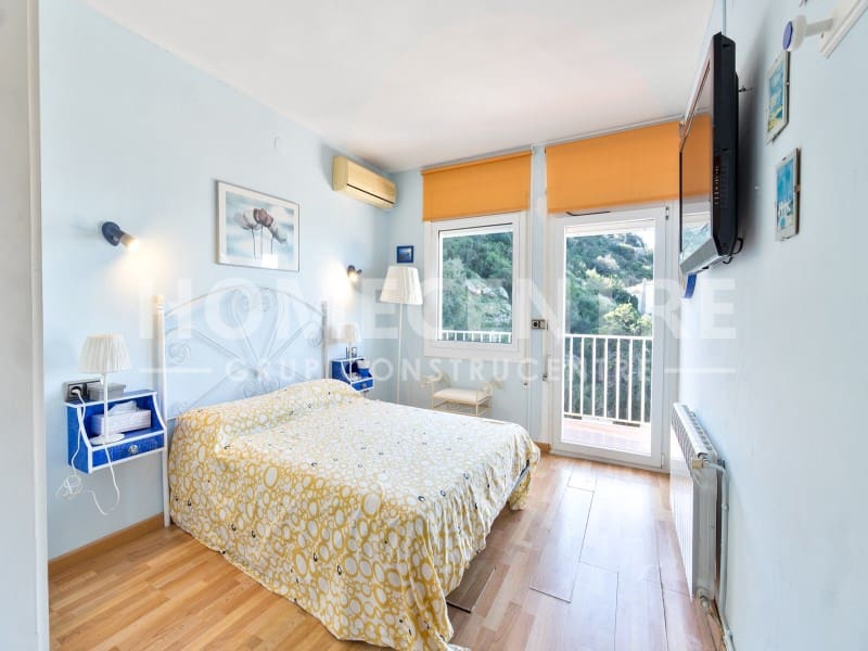 3 soverom Villa til salgs i Roses med garasje - € 790 000 (Ref: 9335320)