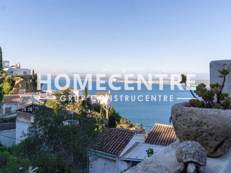 3 soverom Villa til salgs i Roses med garasje - € 790 000 (Ref: 9335320)