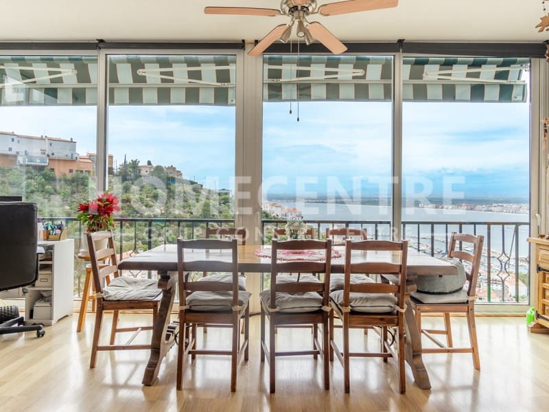 4 bedroom Villa for sale in Roses with garage - € 499,000 (Ref: 9335322)