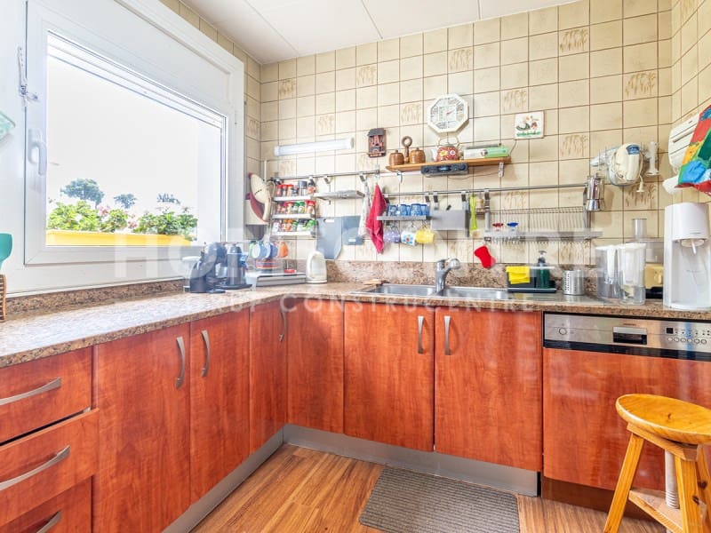 4 bedroom Villa for sale in Roses with garage - € 499,000 (Ref: 9335322)