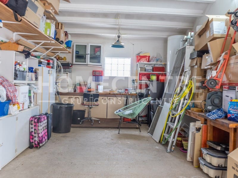 4 bedroom Villa for sale in Roses with garage - € 499,000 (Ref: 9335322)