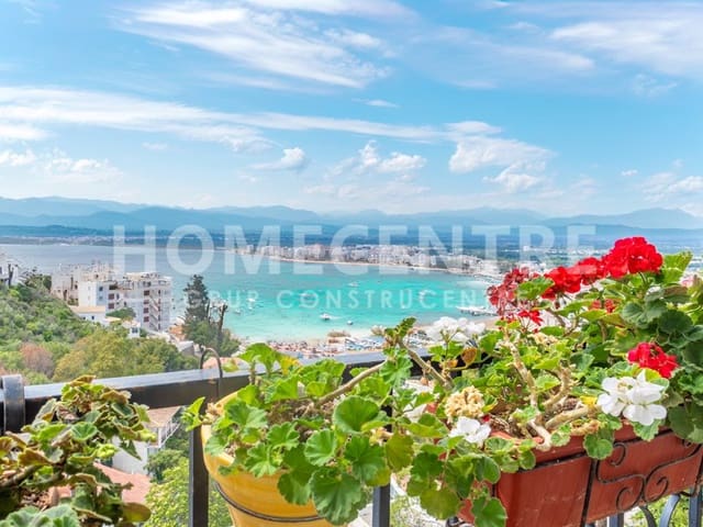 4 bedroom Villa for sale in Roses with garage - € 499,000 (Ref: 9335322)