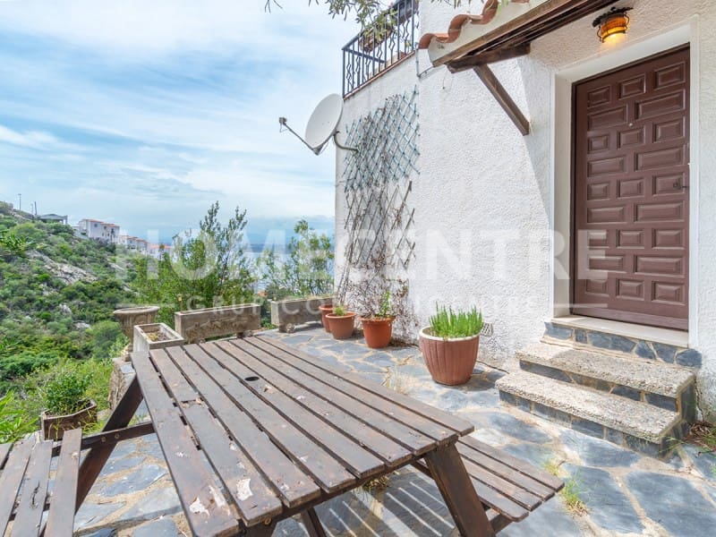 4 bedroom Villa for sale in Roses with garage - € 499,000 (Ref: 9335322)