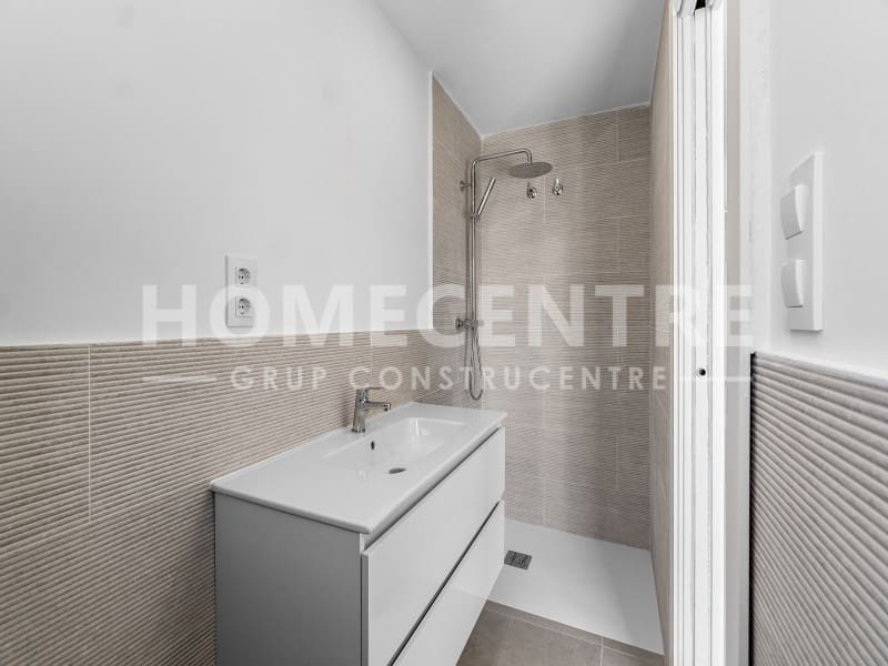 4 bedroom Villa for sale in Empuriabrava with garage - € 670,000 (Ref: 9335324)