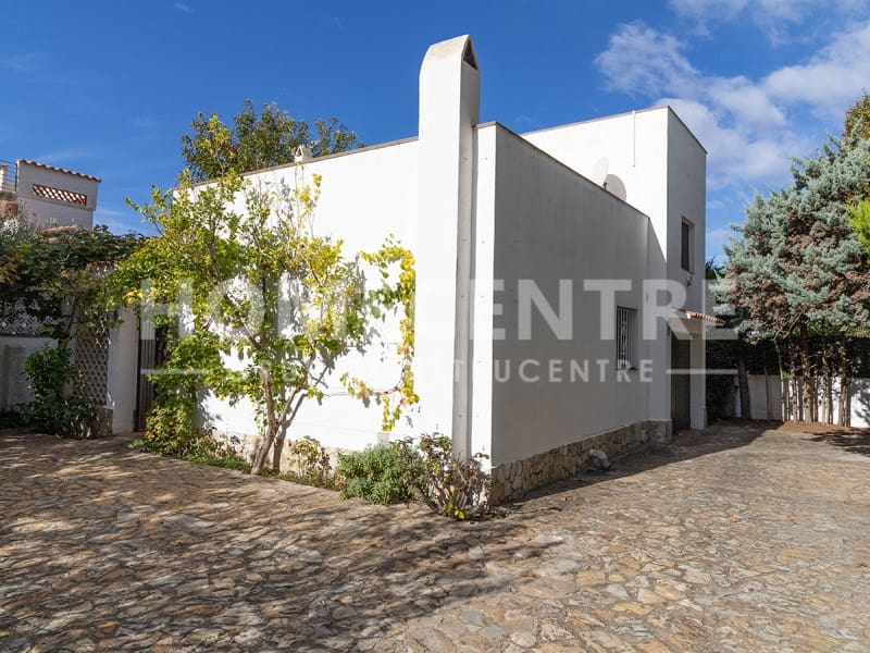 3 soverom Hus til salgs i Empuriabrava med garasje - € 420 000 (Ref: 9335325)