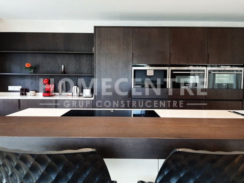 5 soveværelse Villa til salg i Empuriabrava med garage - € 1.040.000 (Ref: 9335326)