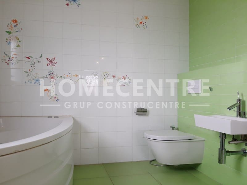 5 soveværelse Villa til salg i Empuriabrava med garage - € 1.040.000 (Ref: 9335326)