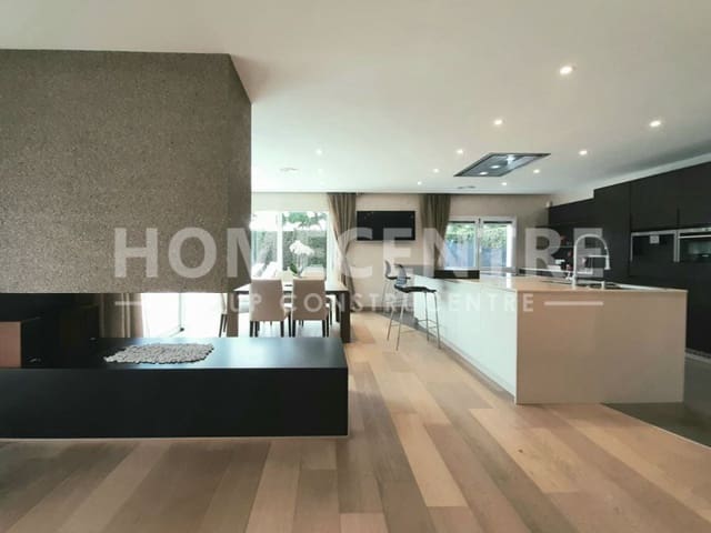 5 bedroom Villa for sale in Empuriabrava, Castelló d'Empúries with garage - € 1,040,000 (Ref: 9335326)