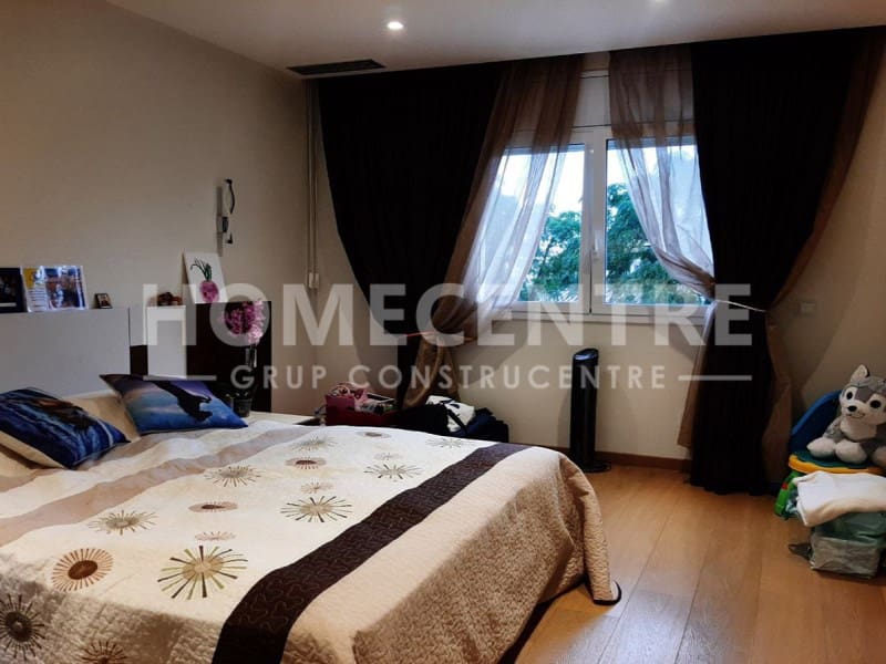 5 soveværelse Villa til salg i Empuriabrava med garage - € 1.040.000 (Ref: 9335326)