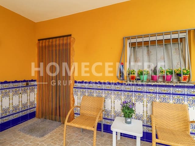 4 soveværelse Villa til salg i Empuriabrava, Castelló d'Empúries med swimmingpool garage - € 519.000 (Ref: 9335327)