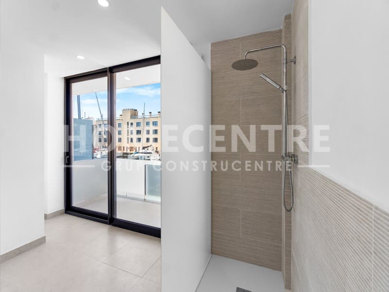 3 chambre Villa/Maison à vendre à Empuriabrava avec garage - 620 000 € (Ref: 9335330)