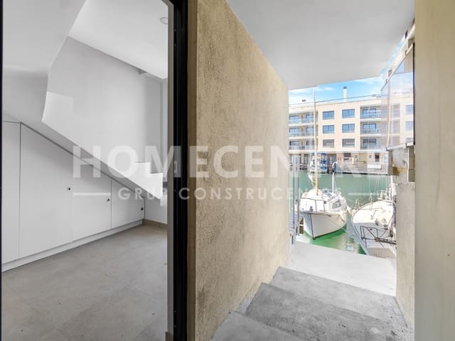 3 bedroom Villa for sale in Empuriabrava, Castelló d'Empúries with garage - € 620,000 (Ref: 9335330)