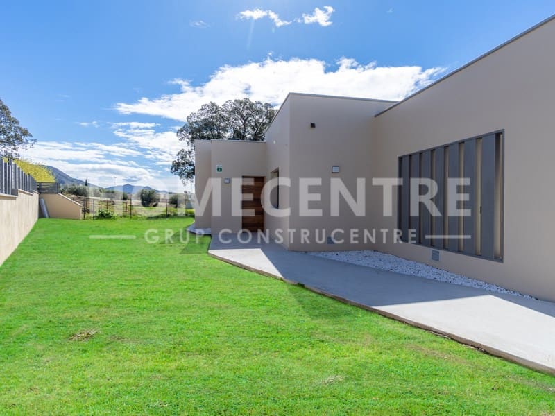 3 soveværelse Villa til salg i Palau-saverdera med garage - € 510.000 (Ref: 9335331)