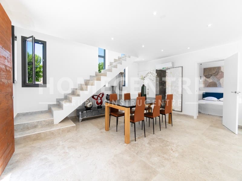 3 sypialnia Willa na sprzedaż w Empuriabrava z garażem - 1 090 000 € (Ref: 9335332)