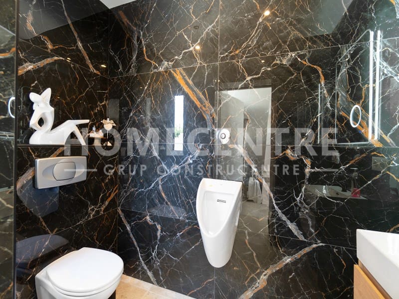 3 sypialnia Willa na sprzedaż w Empuriabrava z garażem - 1 090 000 € (Ref: 9335332)