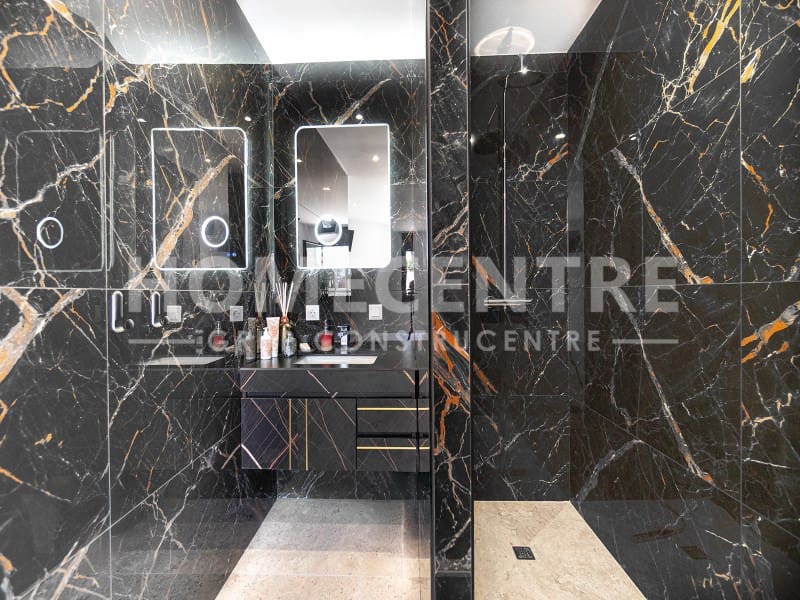 3 sypialnia Willa na sprzedaż w Empuriabrava z garażem - 1 090 000 € (Ref: 9335332)