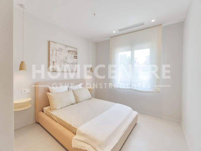 4 sypialnia Willa na sprzedaż w Empuriabrava z garażem - 1 640 000 € (Ref: 9335333)