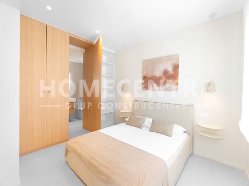 4 sypialnia Willa na sprzedaż w Empuriabrava z garażem - 1 640 000 € (Ref: 9335333)