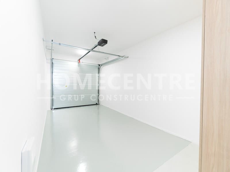 4 sypialnia Willa na sprzedaż w Empuriabrava z garażem - 1 640 000 € (Ref: 9335333)