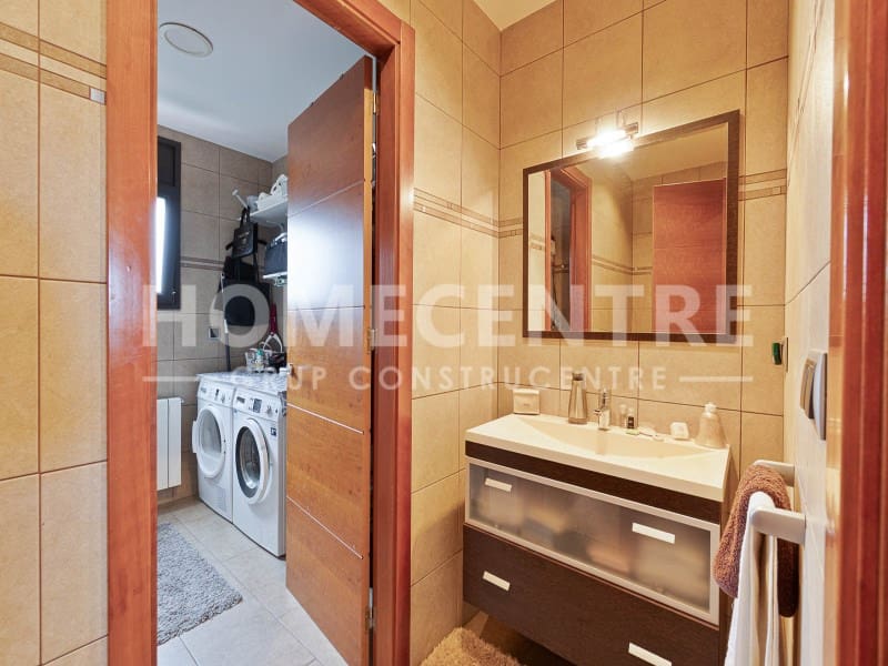 3 sypialnia Finka/Dom wiejski na sprzedaż w Vilacolum z garażem - 499 000 € (Ref: 9335334)