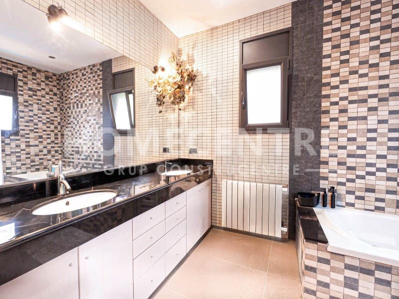 3 sypialnia Finka/Dom wiejski na sprzedaż w Vilacolum z garażem - 499 000 € (Ref: 9335334)