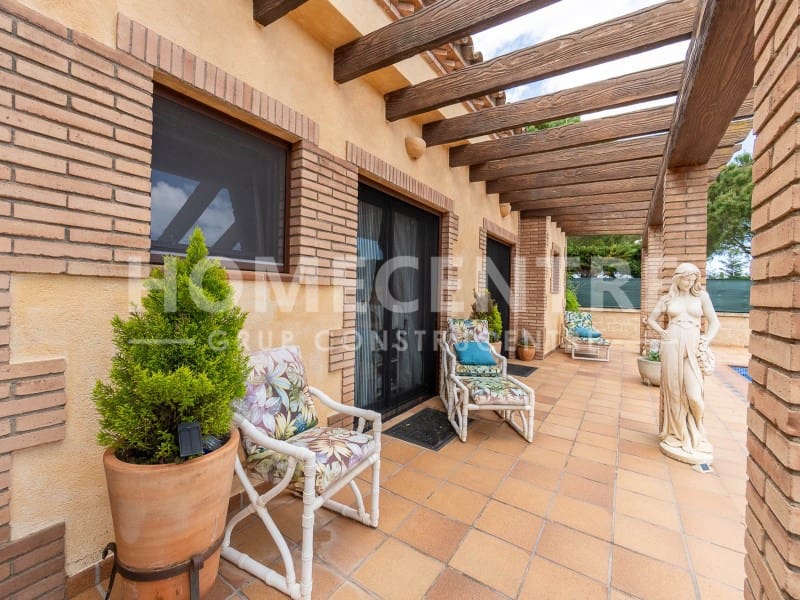 3 sypialnia Finka/Dom wiejski na sprzedaż w Vilacolum z garażem - 499 000 € (Ref: 9335334)