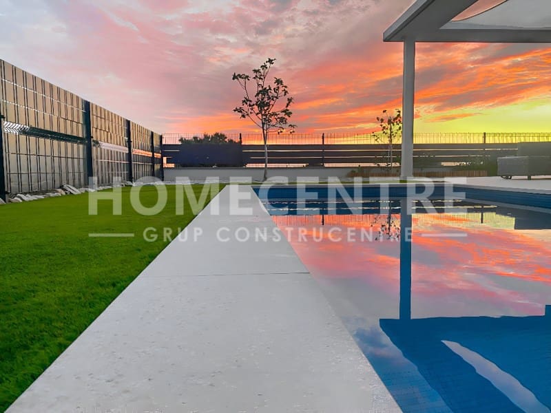 3 bedroom Bungalow for sale in Palau-saverdera with garage - € 559,000 (Ref: 9335336)