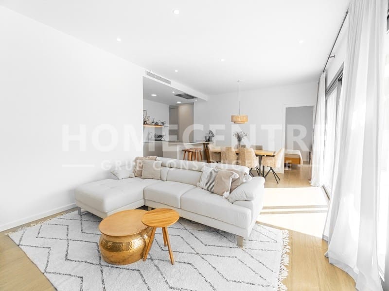 3 bedroom Bungalow for sale in Palau-saverdera with garage - € 559,000 (Ref: 9335336)