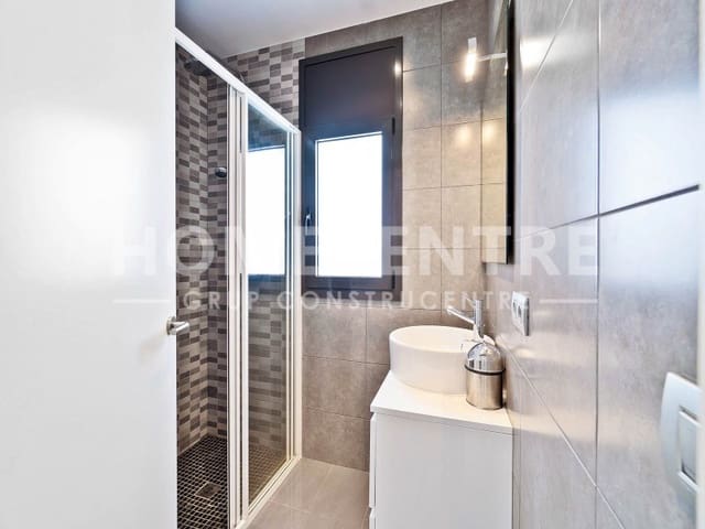 3 sypialnia Willa na sprzedaż w Empuriabrava, Castelló d'Empúries z garażem - 860 000 € (Ref: 9335337)