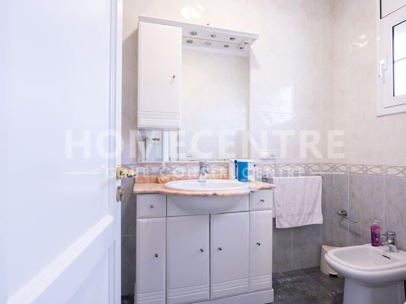 5 soveværelse Villa til salg i Empuriabrava med swimmingpool garage - € 780.000 (Ref: 9335338)