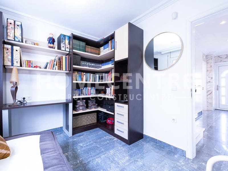 5 soveværelse Villa til salg i Empuriabrava med swimmingpool garage - € 780.000 (Ref: 9335338)