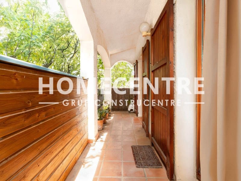 4 bedroom Villa for sale in Castello d'Empuries with garage - € 495,000 (Ref: 9335339)