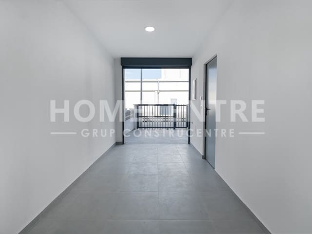 2 makuuhuone Omakotitalo myytävänä paikassa Empuriabrava, Castelló d'Empúries mukana 
autotalli - 299 000 € (Ref: 9335340)