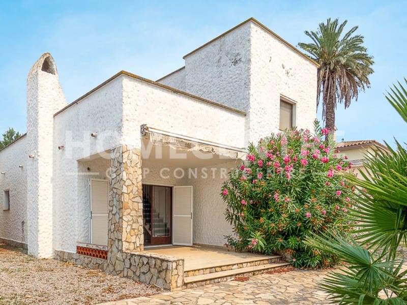 8 sypialnia Willa na sprzedaż w Empuriabrava z garażem - 1 200 000 € (Ref: 9335341)