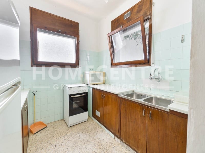 8 sypialnia Willa na sprzedaż w Empuriabrava z garażem - 1 200 000 € (Ref: 9335341)