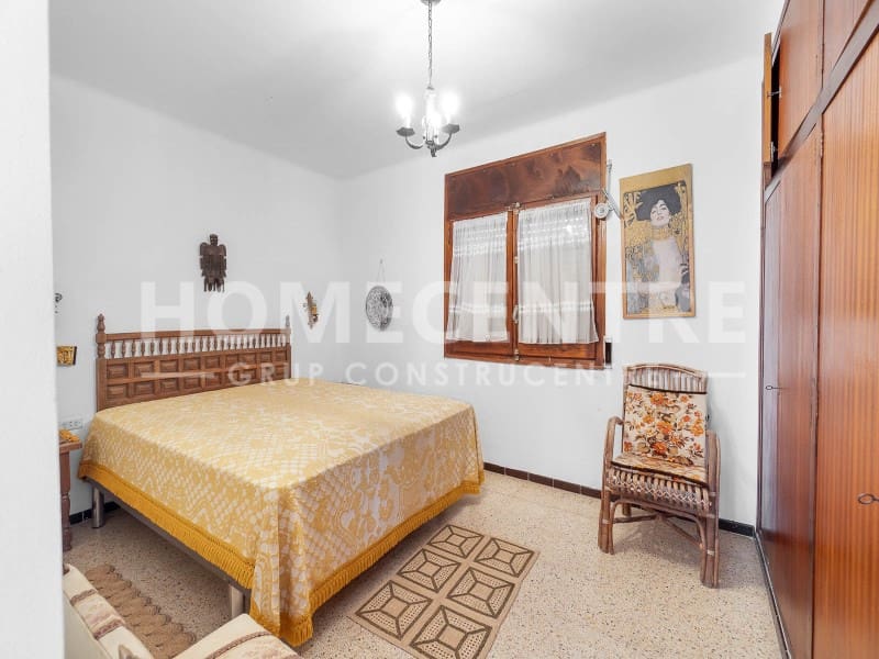 8 sypialnia Willa na sprzedaż w Empuriabrava z garażem - 1 200 000 € (Ref: 9335341)