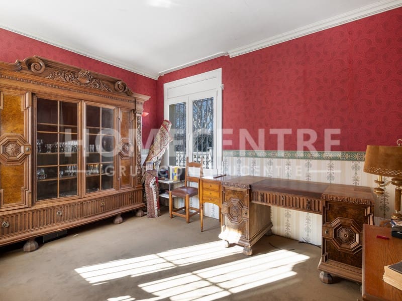 4 soveværelse Villa til salg i Empuriabrava med garage - € 440.000 (Ref: 9335343)