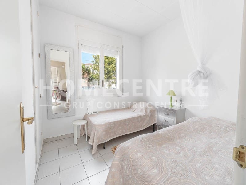 2 Zimmer Villa zu verkaufen in Empuriabrava - 590.000 € (Ref: 9335344)