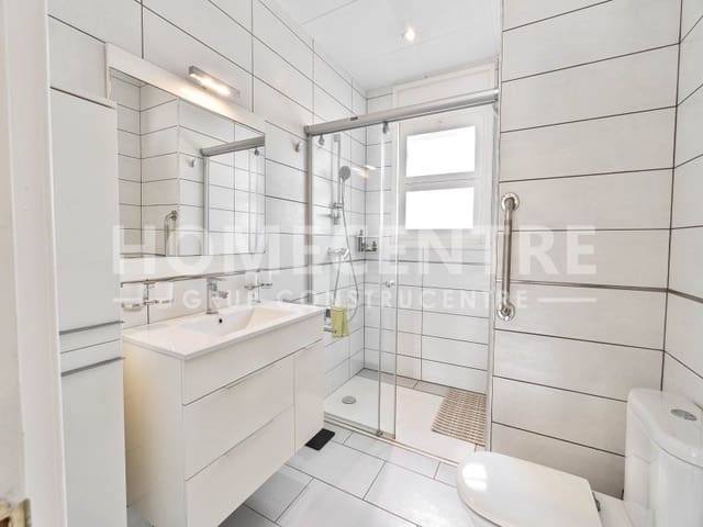 2 bedroom Villa for sale in Empuriabrava, Castelló d'Empúries - € 590,000 (Ref: 9335344)