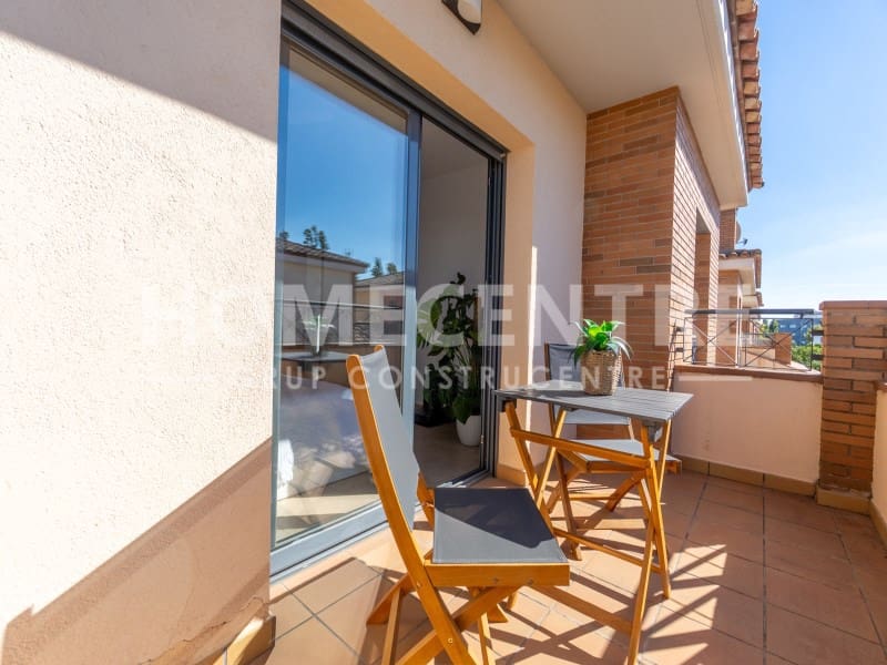 4 sypialnia Willa na sprzedaż w Empuriabrava z garażem - 490 000 € (Ref: 9338780)