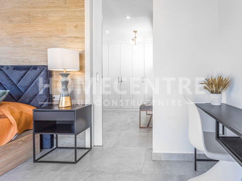 5 bedroom Villa for sale in Castello d'Empuries with garage - € 999,000 (Ref: 9356337)