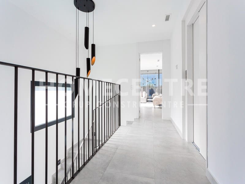 5 bedroom Villa for sale in Castello d'Empuries with garage - € 999,000 (Ref: 9356337)