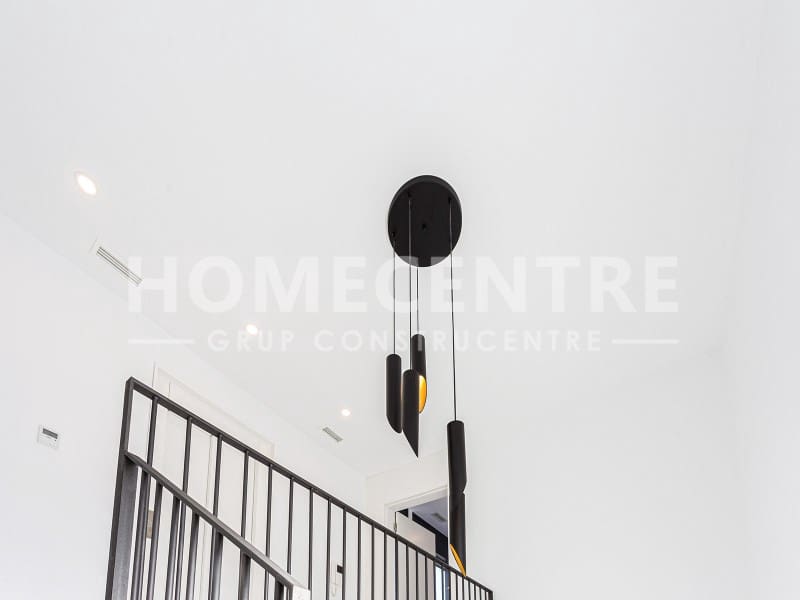 5 bedroom Villa for sale in Castello d'Empuries with garage - € 999,000 (Ref: 9356337)